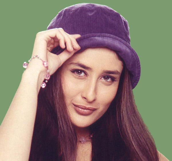 Kareena5